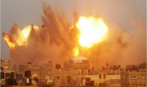 شهيدان بالغارات وبالقصف المدفعي للاحتلال على غزة