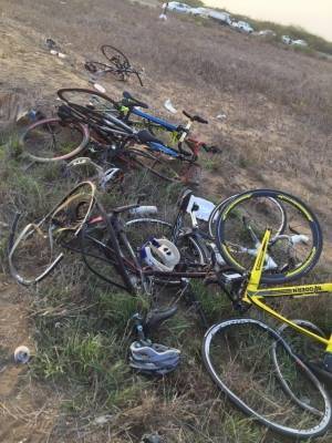 بالصور.. مصرع 4 لاعبين وإصابة 6 بنادٍ سعودي دهسا