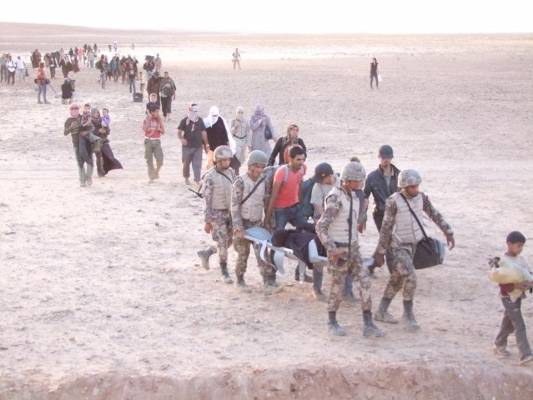 الأردن يسعى لمعالجة 300 سوري من مخيم الركبان يوميا