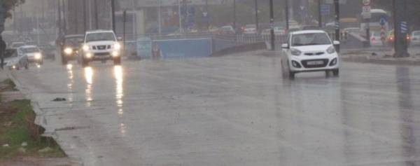 أمطـار خفيفـة الليلـة وغـدا