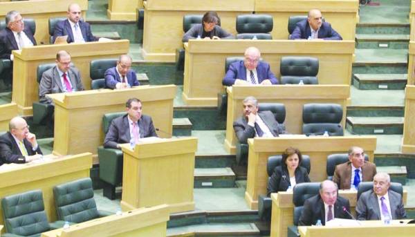 النواب يناقش 15 سؤالا نيابيا اليوم