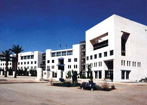 «الأمانة» استكمال الهيكلة لمختلف الأقسام