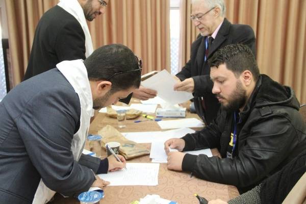 1600 مقترع حتى الساعة 12 ظهرا في انتخابات شعب المهندسين