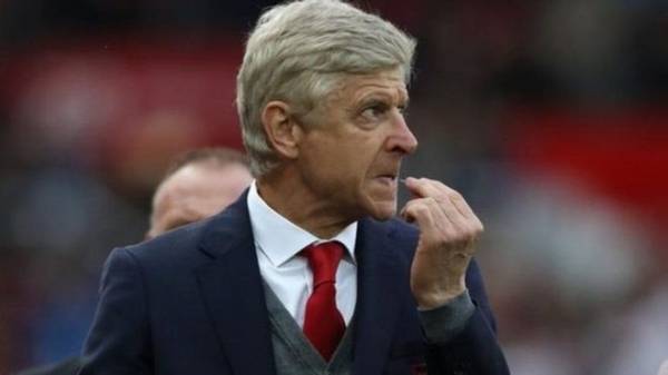 آرسين فينغر: منصبي في الأرسنال هو آخر ما يقلقني