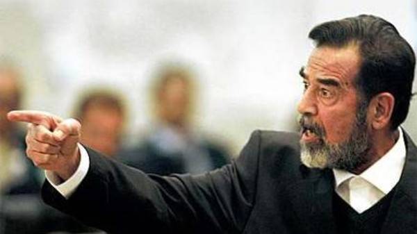 أملاك أقارب صدام حسين مهددة.. وابن طارق عزيز يرد كفى