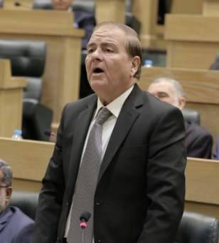 مراد: أرباح شركة الكهرباء الأردنية مليار دينار سنويا..وسأتوجه للقضاء