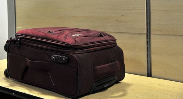 العثور على حقيبة بها 54 يدا بشرية مجمدة...صورة