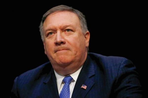 ترامب «يطيح» تيلرسون ويعّين امرأة على رأس «سي آي إي»