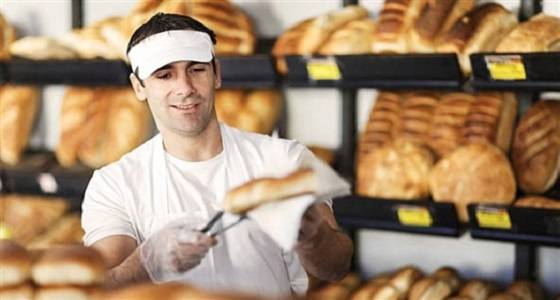 واصل عمله دون راحة فعاقبته السلطات بغرامة باهظة