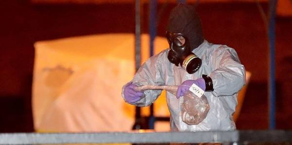 حكاية السم الذي شل الجاسوس البريطاني وسمم العلاقة بين روسيا وبريطانيا