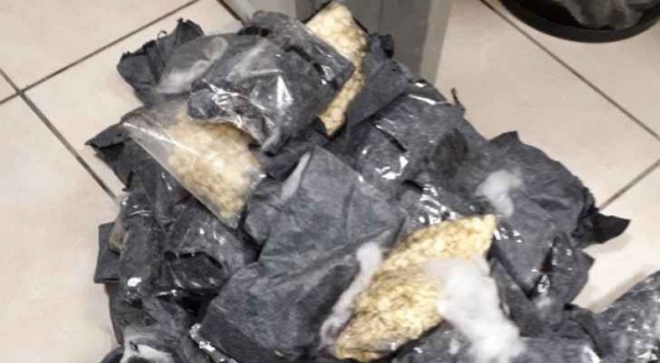 إحباط تهريب 60 ألف حبة مخدرة عبر مطار الملكة علياء