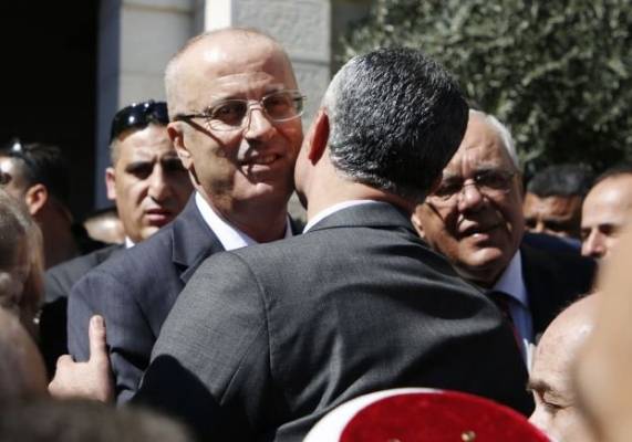 أمن السلطة يتهم «عناصر من حماس» بالوقوف وراء تفجير موكب الحمداللـه