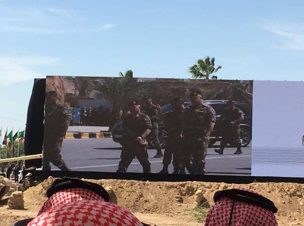 الملك يرعى احتفال الجيش بيوم الكرامة