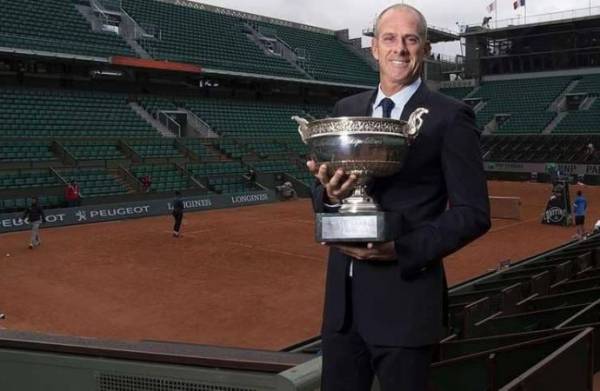 بطولة رولان غاروس ترفع قيمة جوائزها