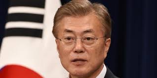 رئيس كوريا الجنوبية يقول من الممكن عقد قمة ثلاثية مع كوريا الشمالية وأمريكا