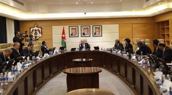 الملقي يترأس اجتماعا لمجلس السياسات الاقتصادية