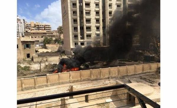 قتيل و3 جرحى بانفجار سيارة مفخخة في الإسكندرية