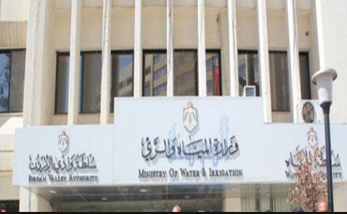 صرف مستحقات مقاولي المياه والصرف الصحي