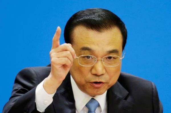 بكين تسعى إلى حوار مع واشنطن لكنها مستعدة لحرب تجارية