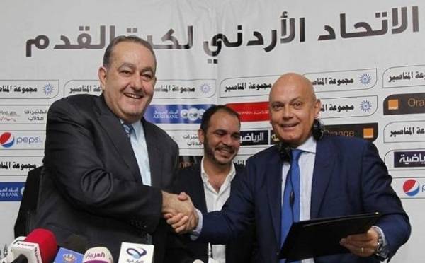 وفاة مدرب النشامى السابق والقائد السابق لمنتخب انكلترا راي ويلكينز