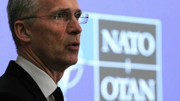 ستولتنبرغ: الناتو لا يسعى لعزل روسيا