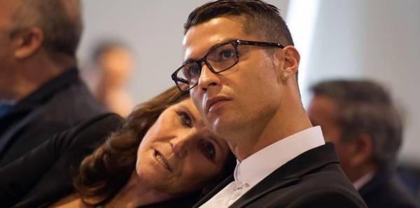 والدة رونالدو تشعل مواقع التواصل بـ”الكسكس المغربي”