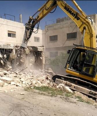 الامانة تزيل 9 مباني مهجورة في مناطق صويلح والمدينة وماركا