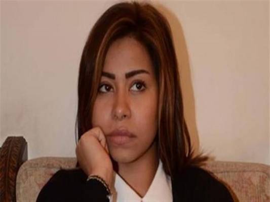 شاهد..سوداني يقلد شيرين عبدالوهاب ..لن تستطيعوا التفريق بينهما