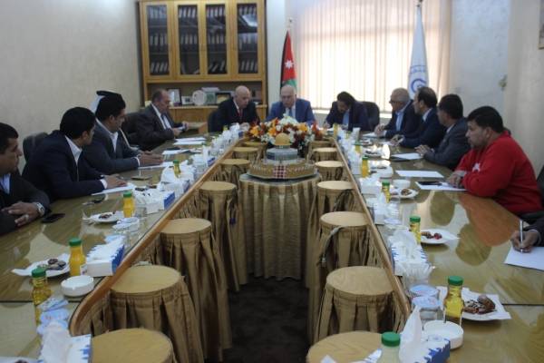 وزير الاشغال العامة والاسكان يزور نقابة المقاولين الأردنيين  صور