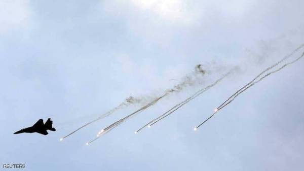 وسط تصاعد التوتر.. طائرات حربية تنشر الرعب بتل أبيب