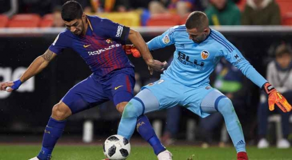 برشلونة يواجه فالنسيا بالدوري الإسباني