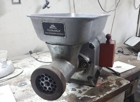 تفاصيل مروعة ....قتله وسلخه وفرمه على مفرمة اللحمة في البلقاء