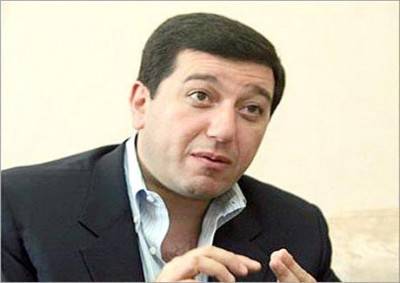 باسم عوض الله يتحدى النواب والوزراء ..من يكسب المعركة ؟