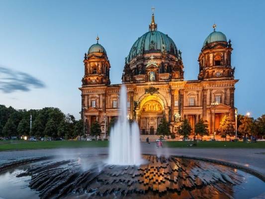 عملية إخلاء كثيفة الجمعة في برلين لتعطيل قنبلة من الحرب العالمية الثانية