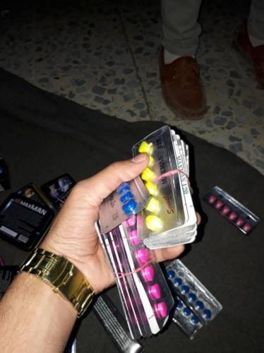 ضبط منشطات جنسية ولحوم فاسدة في سوق الجمعة بإربد .. صور