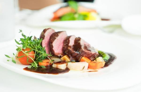 ليس فقط الجزر ..هذه أفضل 10 أطعمة تكافح ضعف البصر.. تعرف عليها