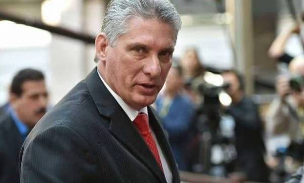 أنهى 6 عقود من حكم الأخوين كاسترو.. من هو رئيس كوبا الجديد؟