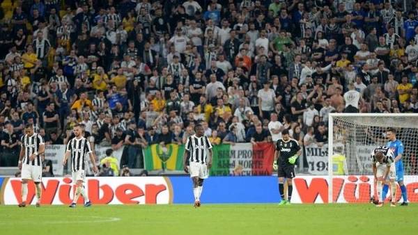 نابولي يهزم يوفنتوس ويشدد عليه الخناق على لقب الكالتشيو