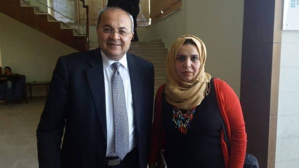 بثينه السراحين تحاور احمد الطيبي حول قضايا هامة