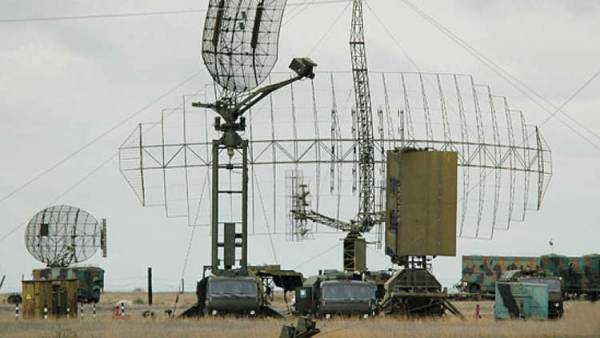 الدفاع الروسية: إسقاط أهداف جوية صغيرة مجهولة قرب قاعدة حميميم