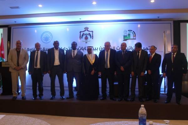 المقاولين والأشغال يؤكدان على ضرورة التعاون مع كافة الدول في تحفيز ونمو قطاع الانشاءات