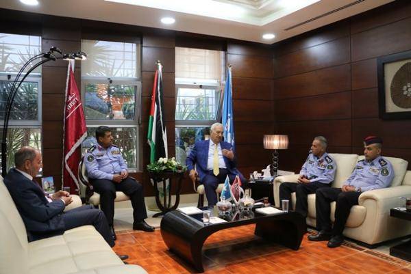 ندوة مشتركة بين الشرق الأوسط ومديرية الامن العام