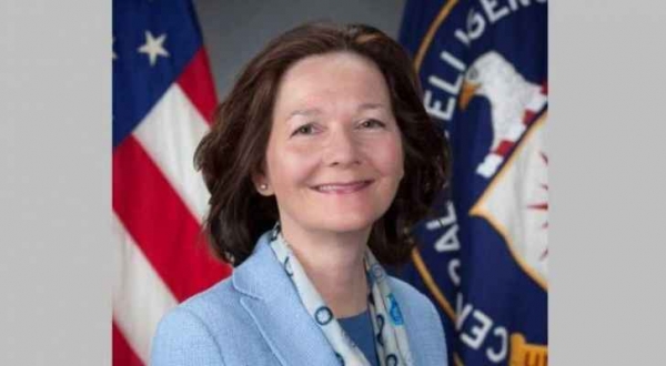 المرشحة لرئاسة سي.آي.إيه تتعهد بوقف الاحتجاز والاستجواب