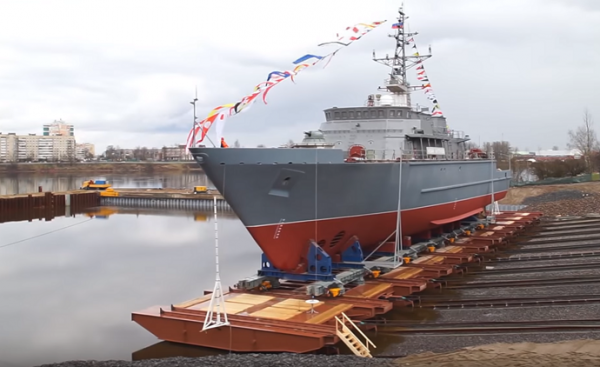 كاسحة ألغام متطورة تنضم إلى الأسطول الروسي