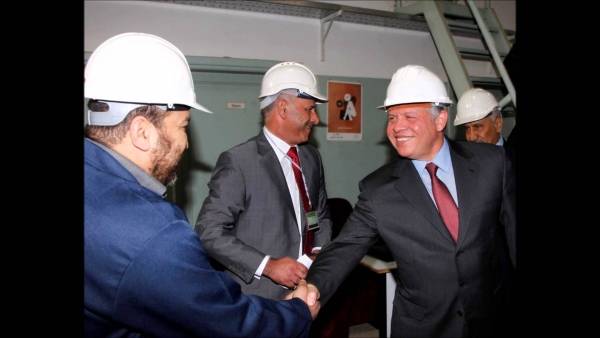 الملك يوجه رسالة للعمال في عيدهم