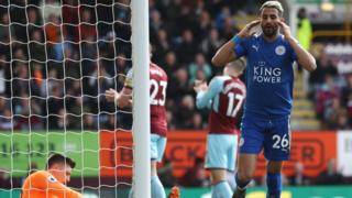 الجزائري رياض محرز يسحب طلب الانتقال من ليستر سيتي