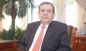 زياد فريز... السير وسط الحرائق