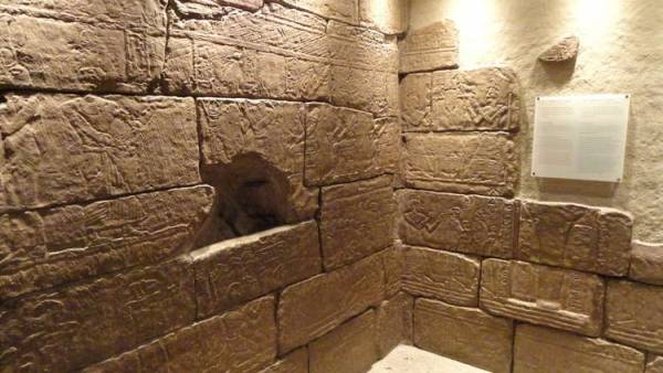 العثور على مقبرة قائد الجيش المصري