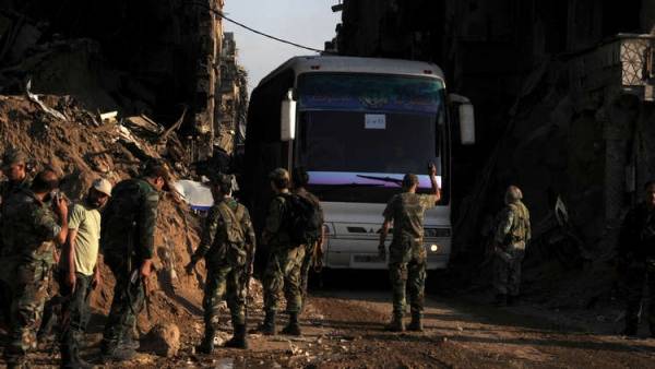 الدفاع الروسية: إخراج المسلحين من اليرموك على وشك الانتهاء