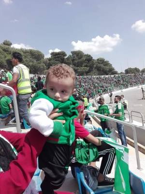 الأمن يرافق وينسق خط سير حافلة تتويج الوحدات المكشوفة